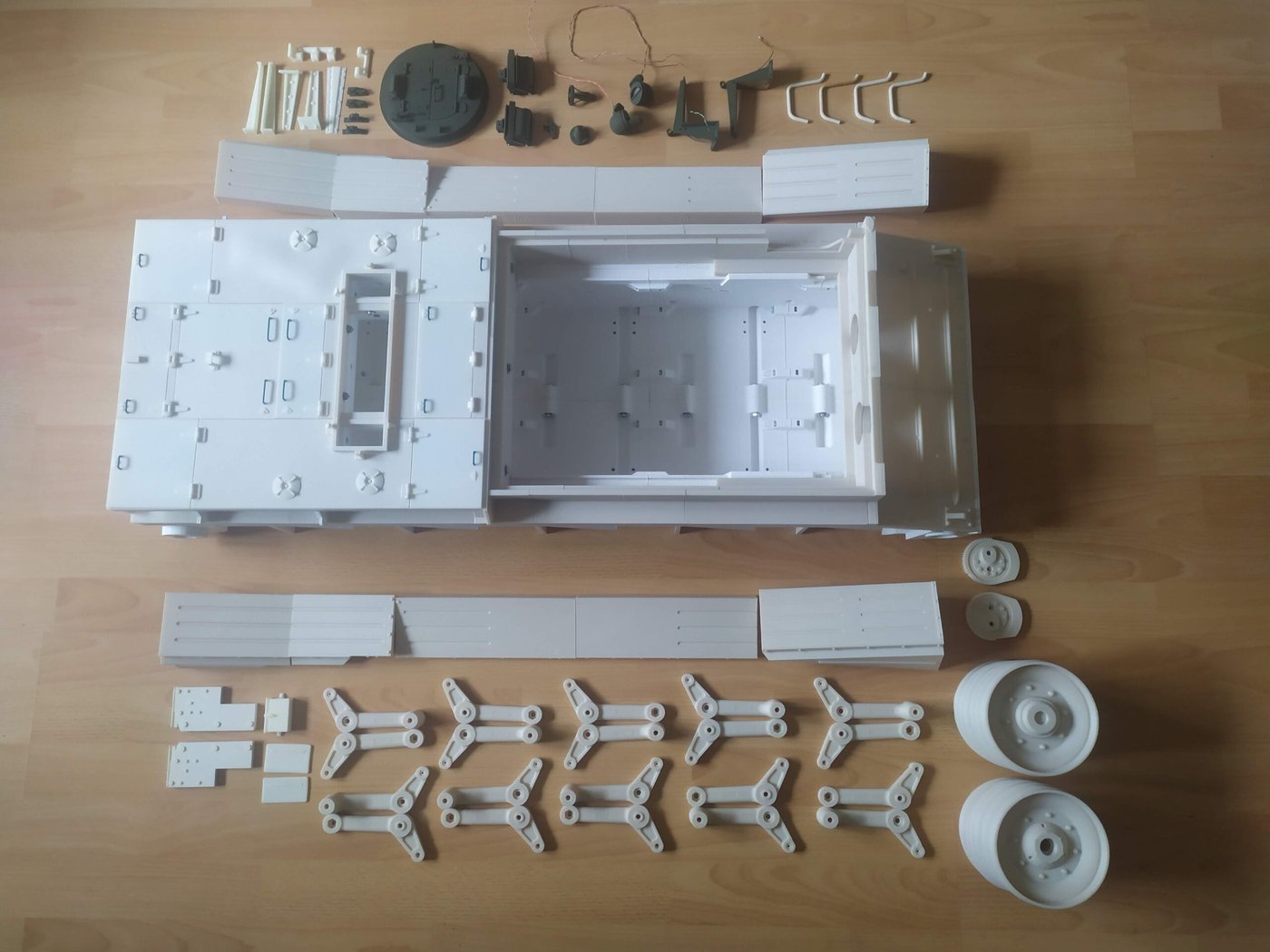 Cromwell Scale 1/6 - RC Model Kit